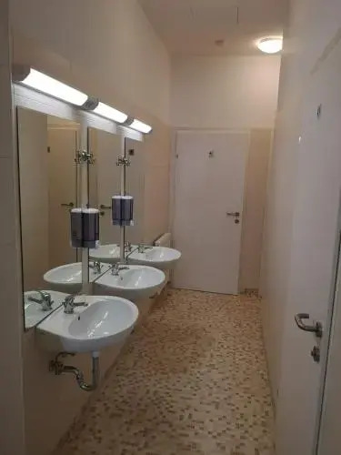 CH-Hostel
