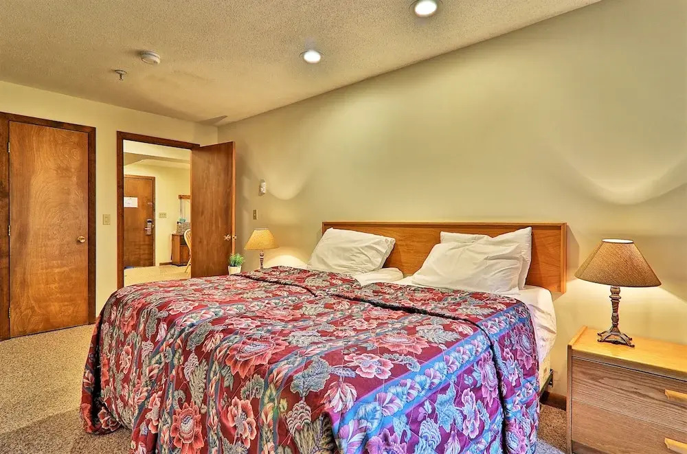 Mg 3b02 - Wow. Can You Get Any Closer? 1br/1ba Sleeps 4