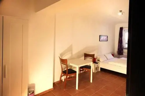 Potsdamer Hostel