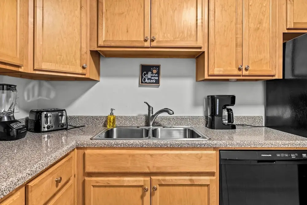 Classic City Getaway at Stadium Village