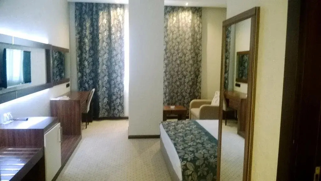 Miba Hotel