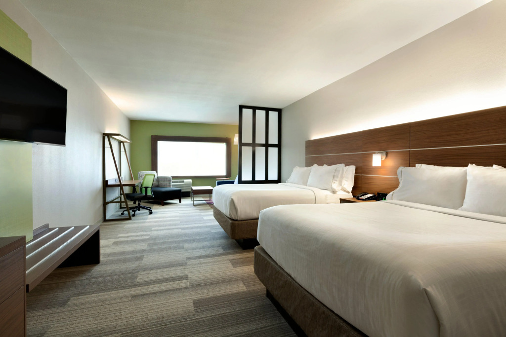 Holiday Inn Express & Suites - McAllen - Medical Center Area by IHG