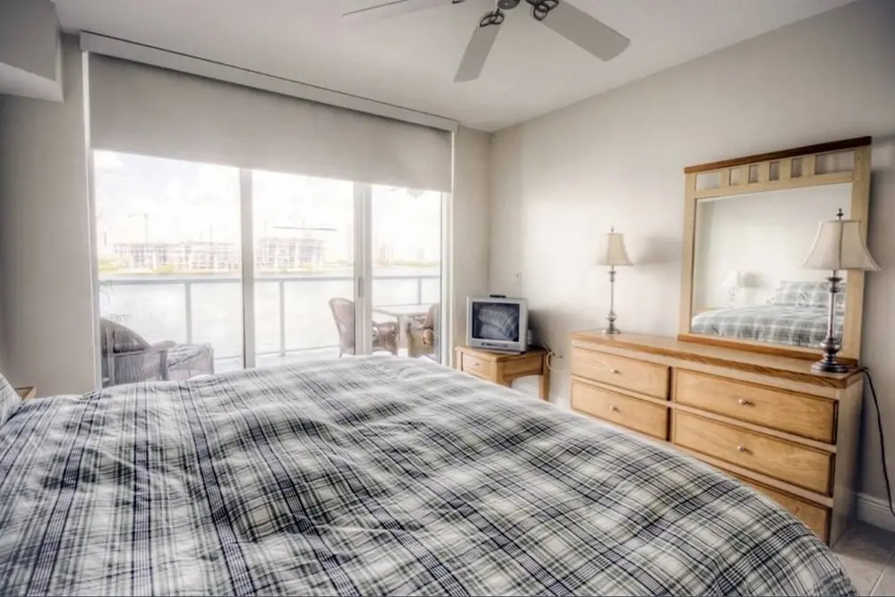 Le Marina Bay 502 - Condo 5 People, Sunny Isles