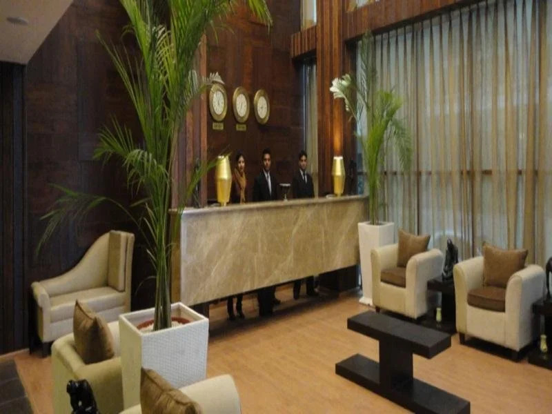 Gex X Corporate Regency 1589