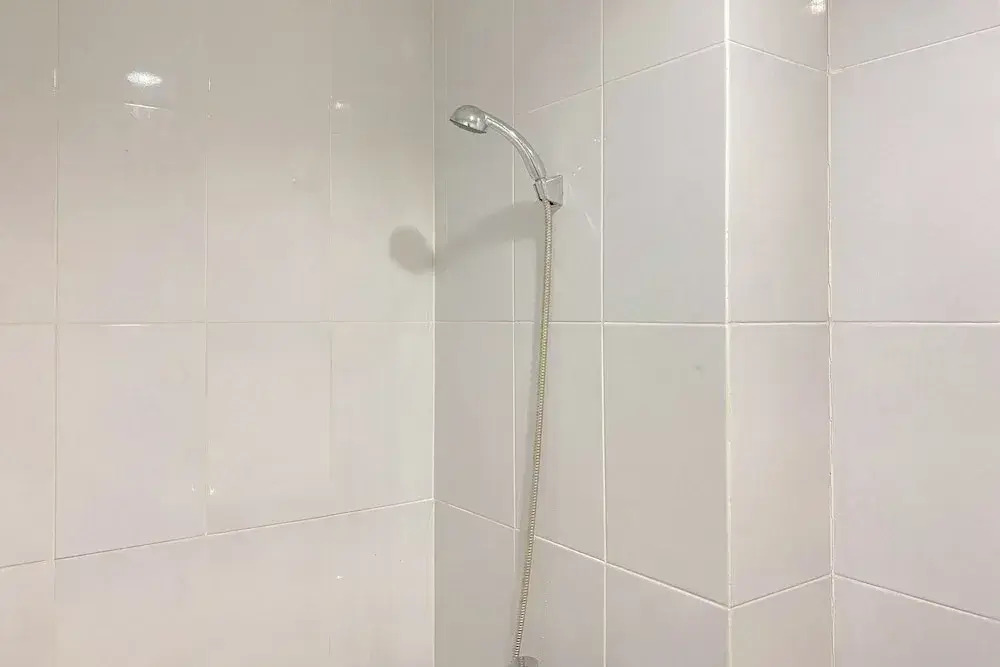 Good Deal And Strategic Studio At Patraland Urbano Apartment