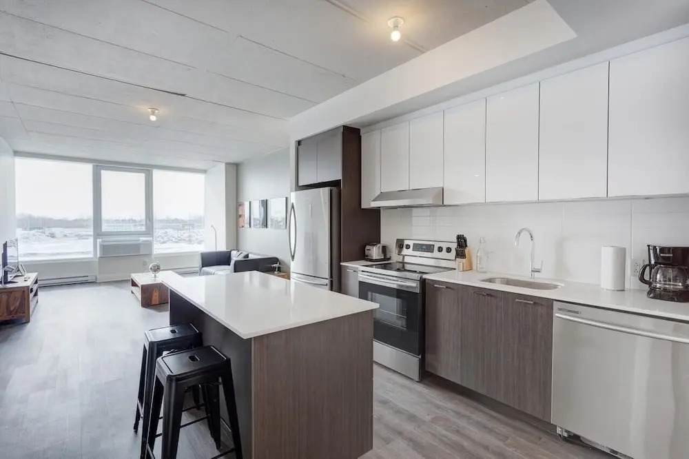 LEquinox Modern Apartments by Corporate Stays