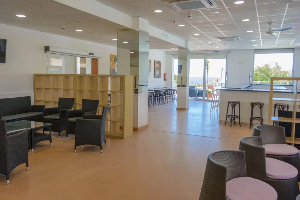 C&b Residencial Albatros