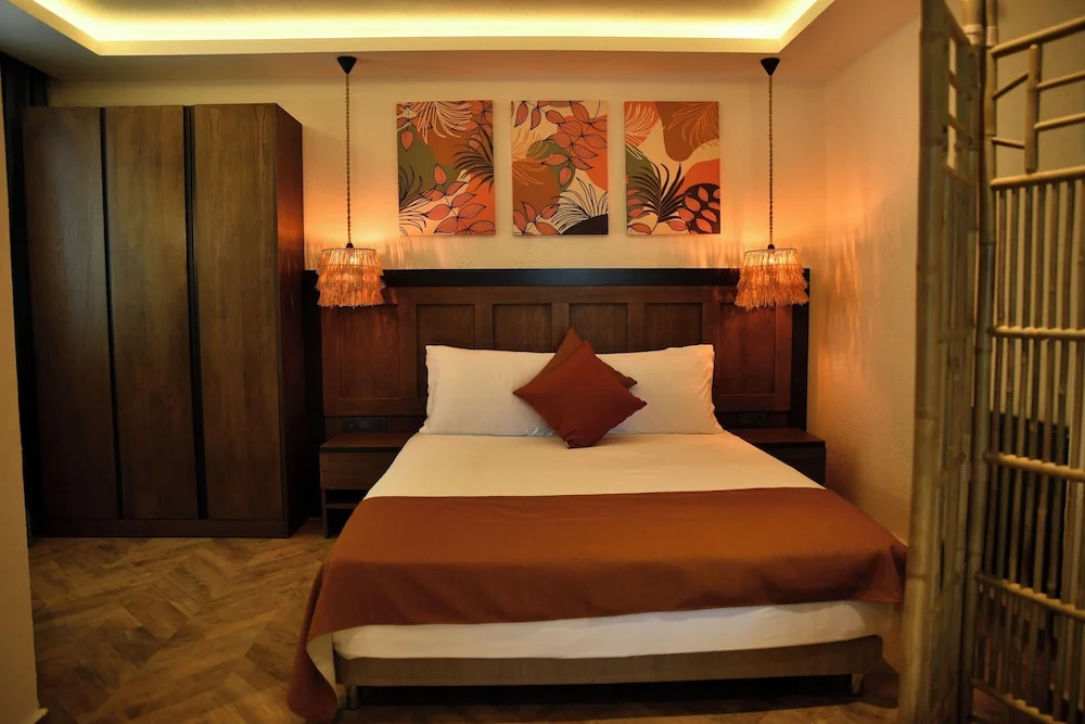 Parmos Otel