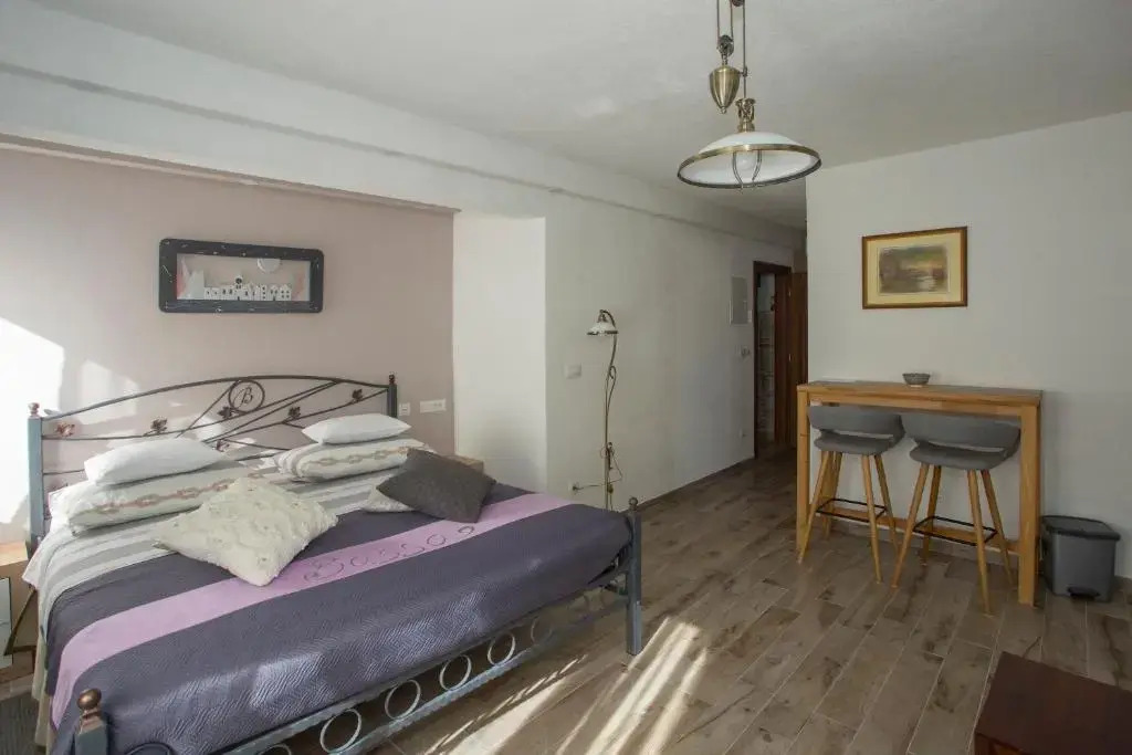 Bossa Studio Apartments