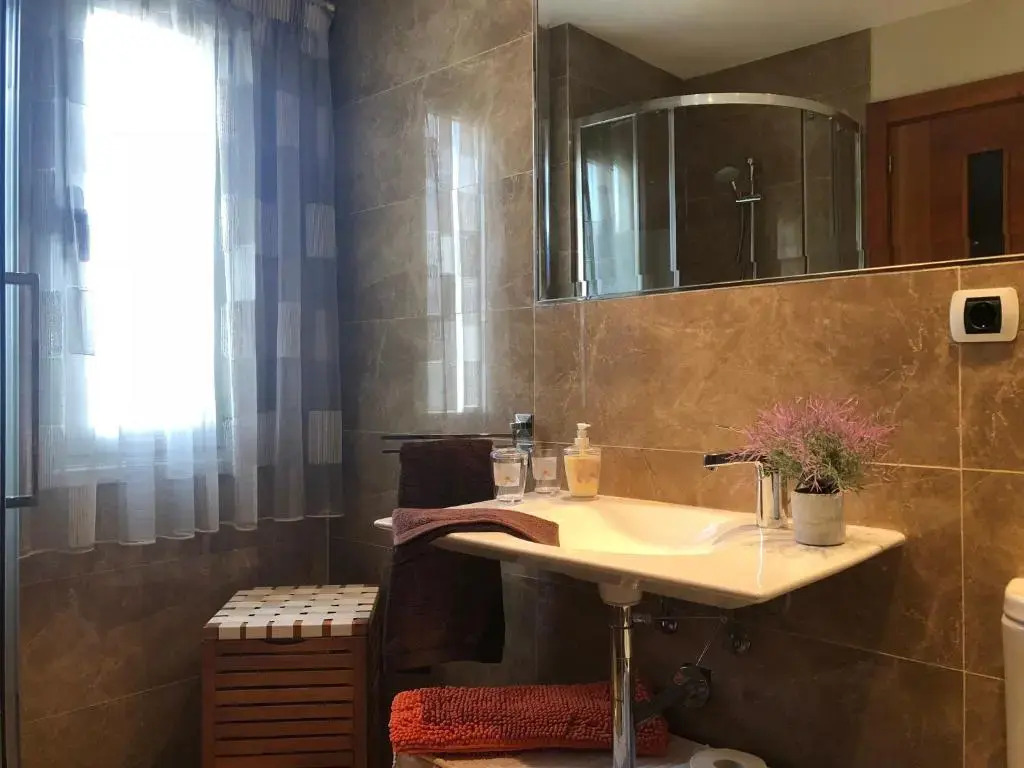 Perseus Vivienda Unifamiliar Con Terraza Y Jardín - Wifi - 3 Habitaciones - 2 Baños