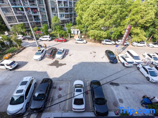 Shengjia Business Hotel