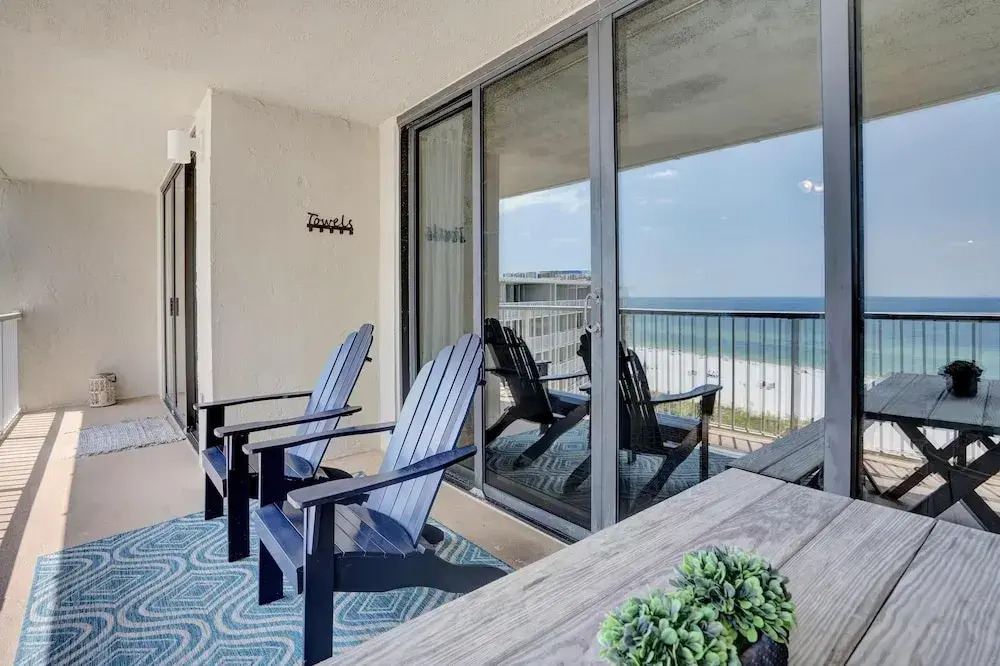 Seaside Beach & Racquet 5917