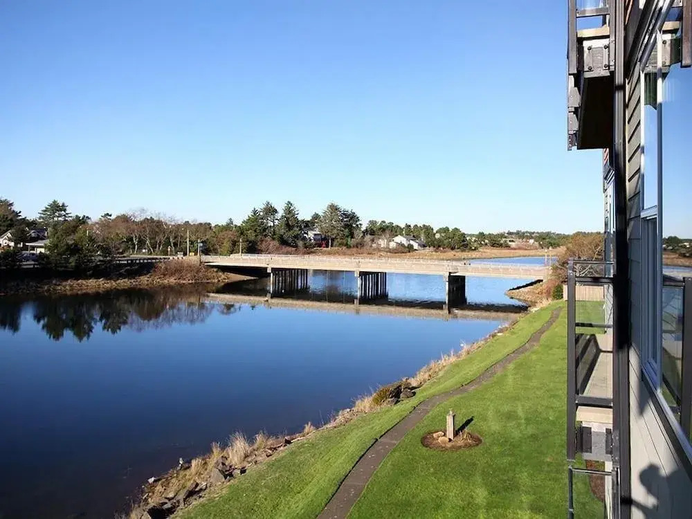 River's Edge at Bridgeport