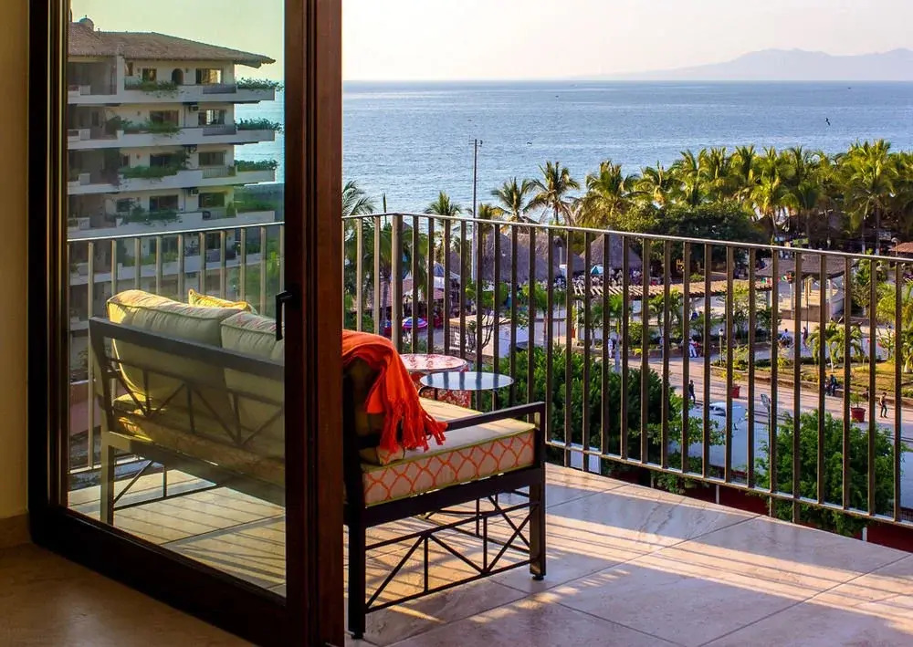 Pacifica Residences & Hotel Basilio B.