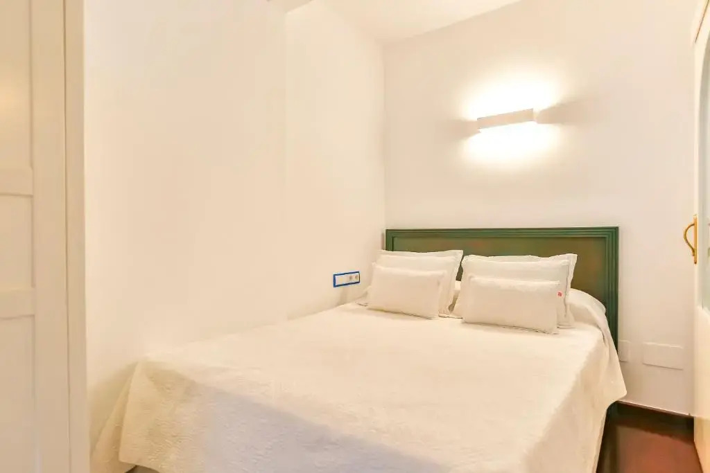 Ghat Apartments Montroig