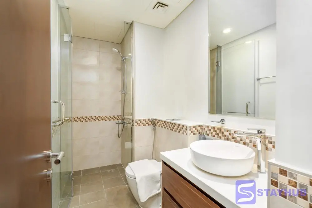 Stunning 1BR Apt in Business Bay