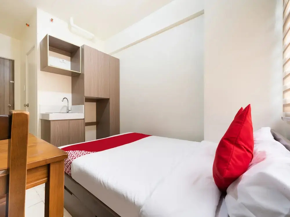 OYO 474 Nizami Condotel