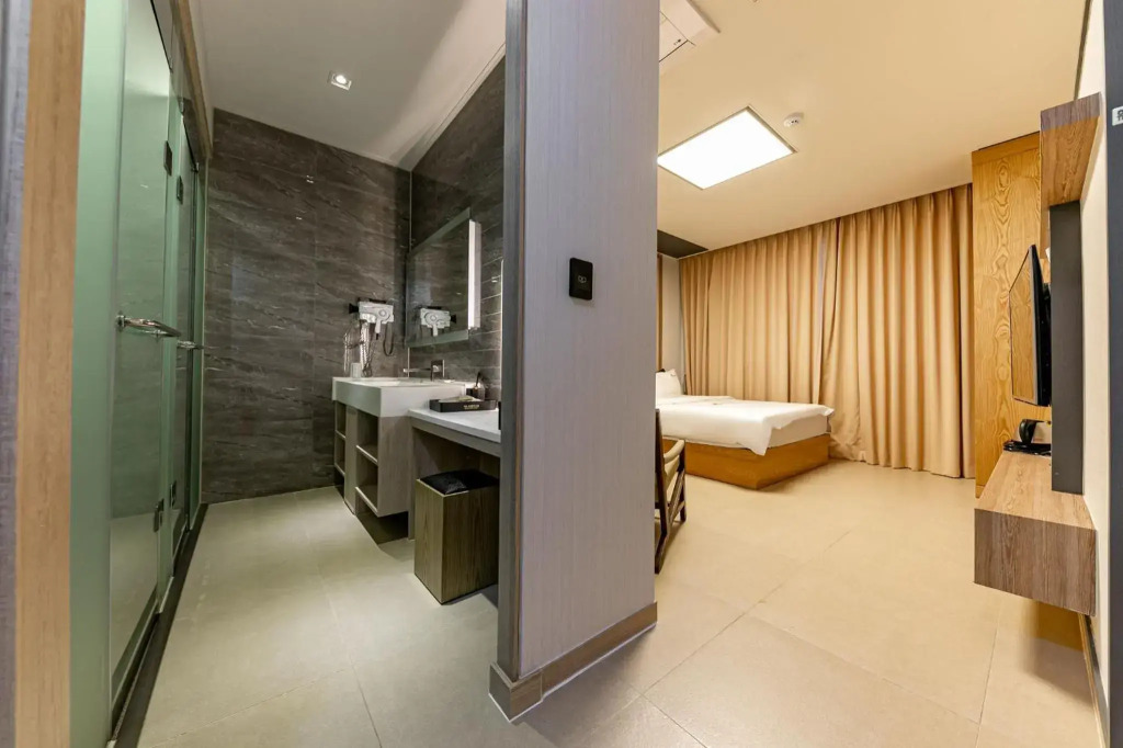 Yeosu Stay Hotel