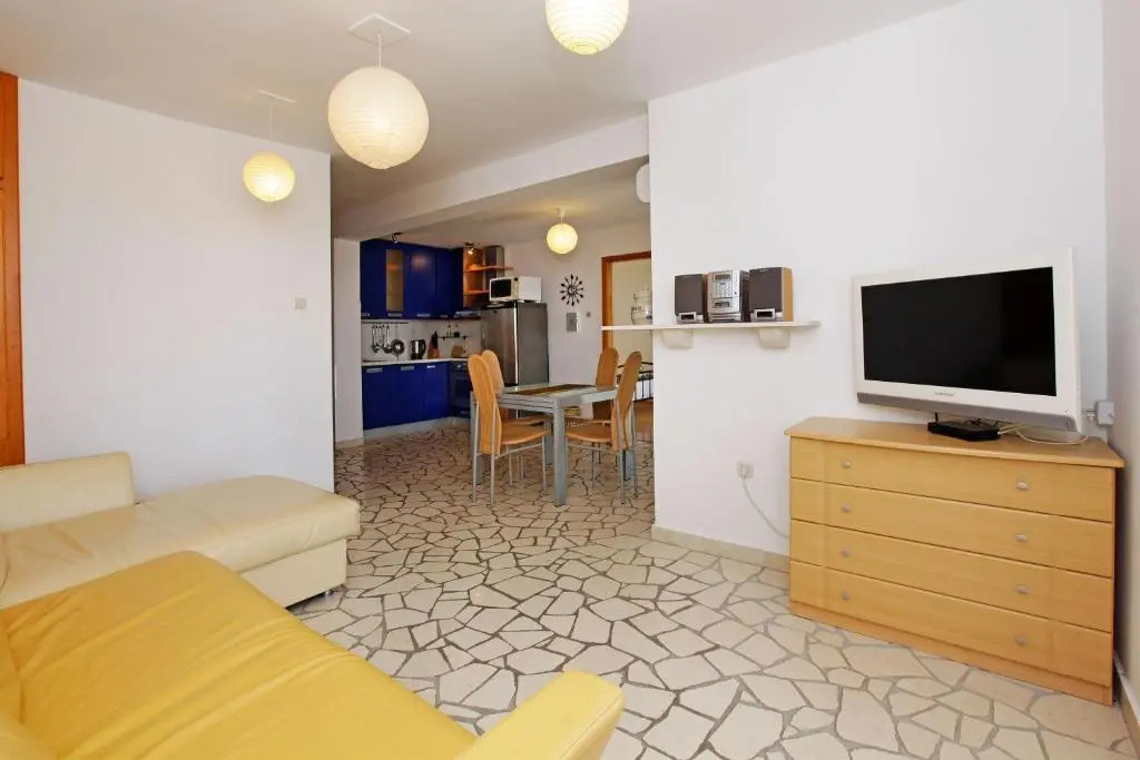 Apartments Mel