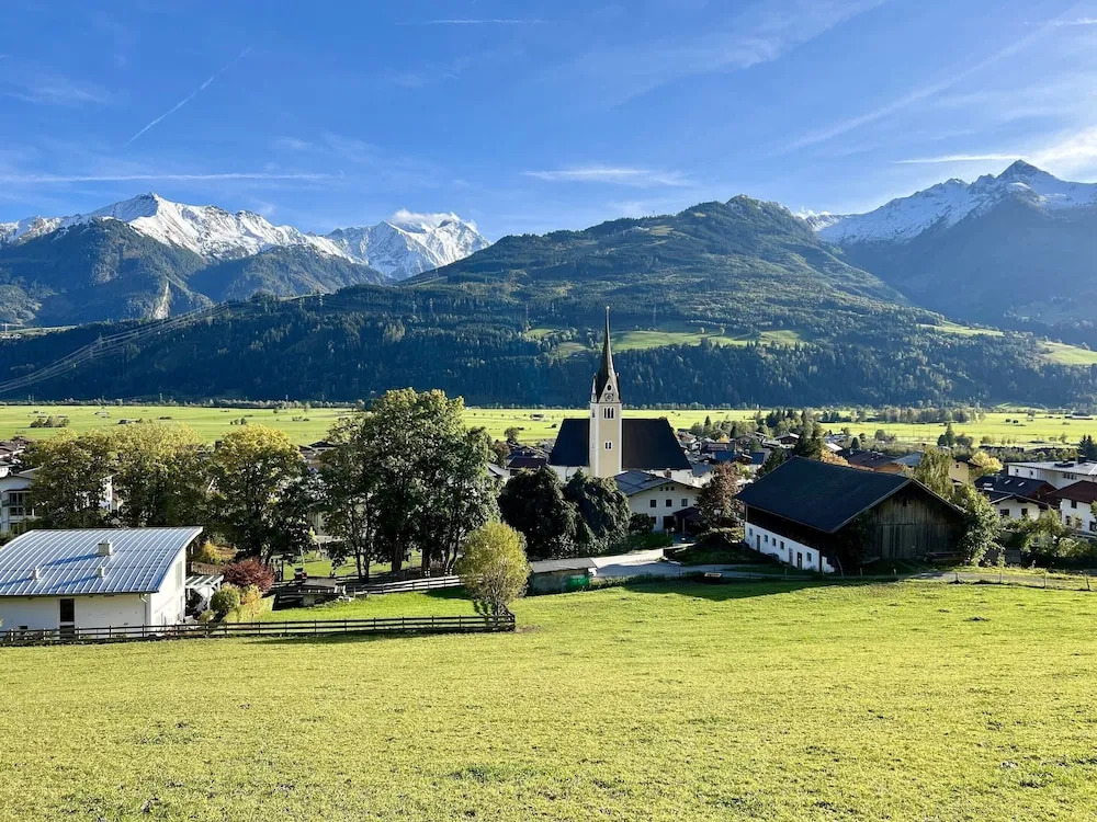 Spacious Apartment in Piesendorf near Ski Area