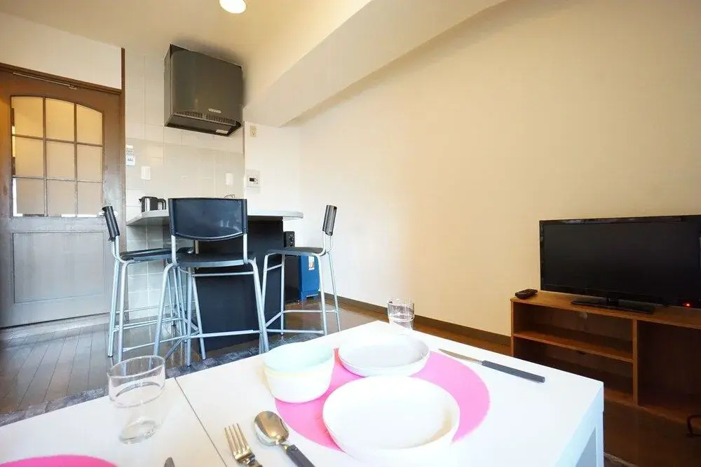 Terry's Apartment Shinsaibashi East I G07B