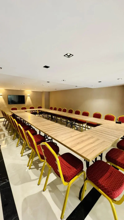 Karaca Hotel Van