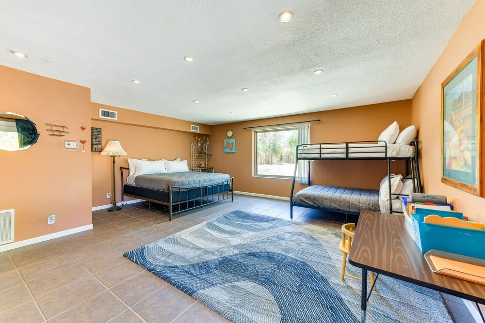 Secluded Mesa Home w/ Pool, Outdoor Kitchen & Bar!