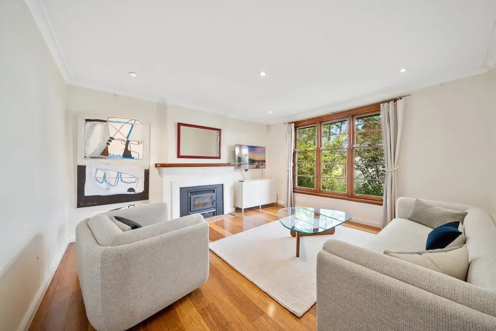 Comfortable 3-Bed Haven Near Canberra Attractions