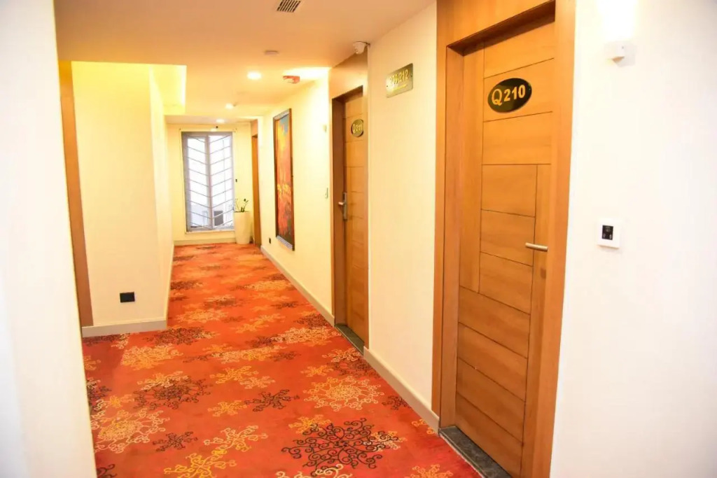 Hotel Q ! Star
