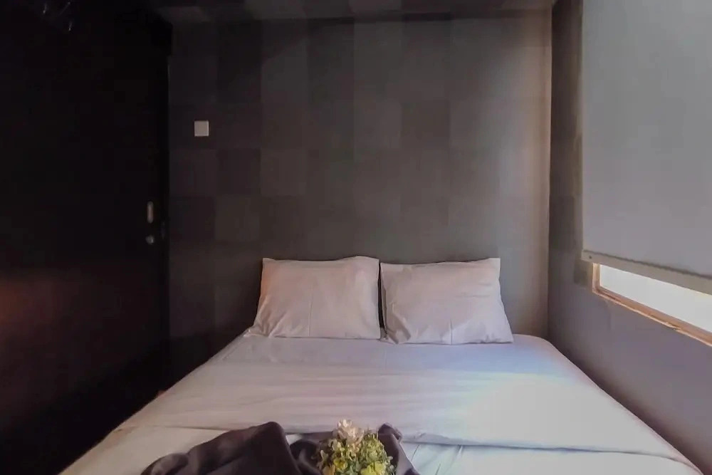 Enjoy Living 2Br Apartment At Jarrdin Cihampelas With 1 Ac In Living Room