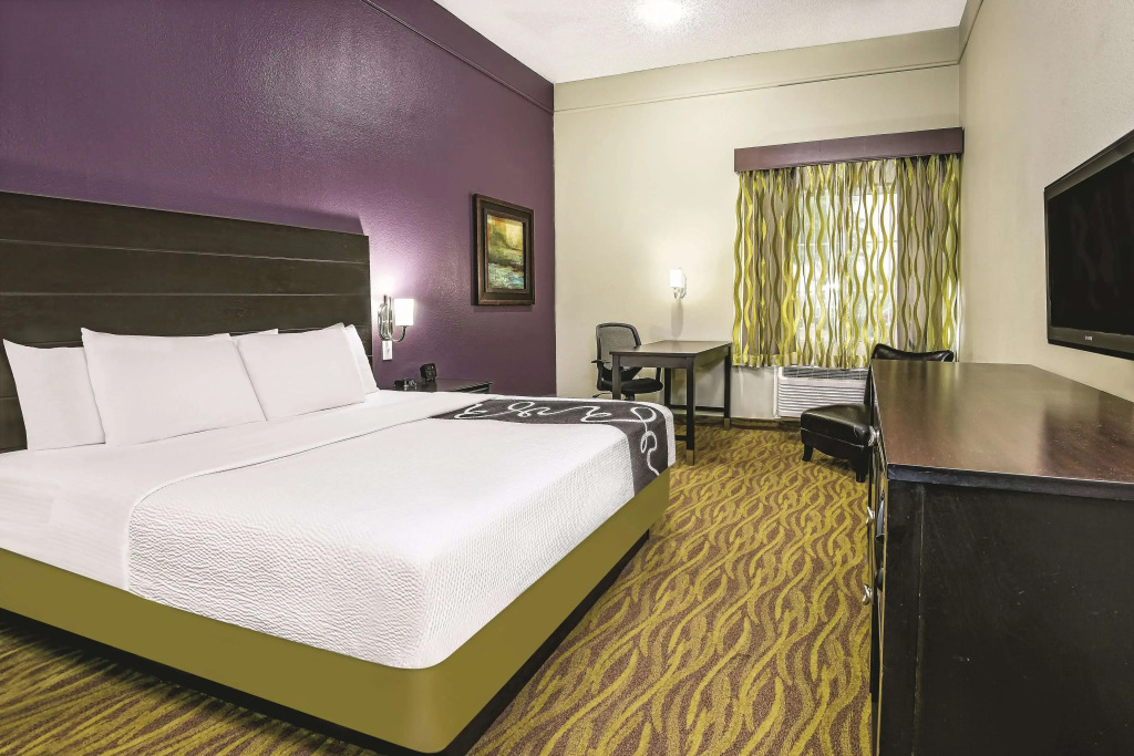 La Quinta by Wyndham Laredo Airport