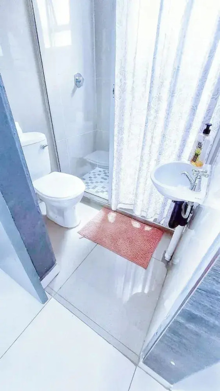 Latona Guest House & Spa