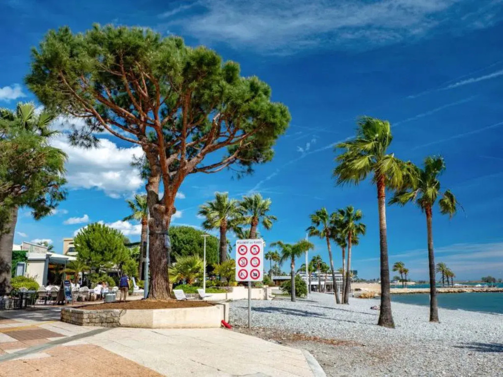 Villa Le Giono Saint Laurent du Var
