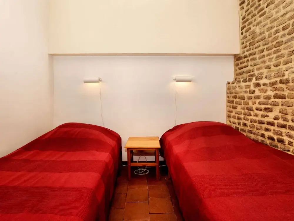 Lovely Holiday Home in Richelle With Barbecue