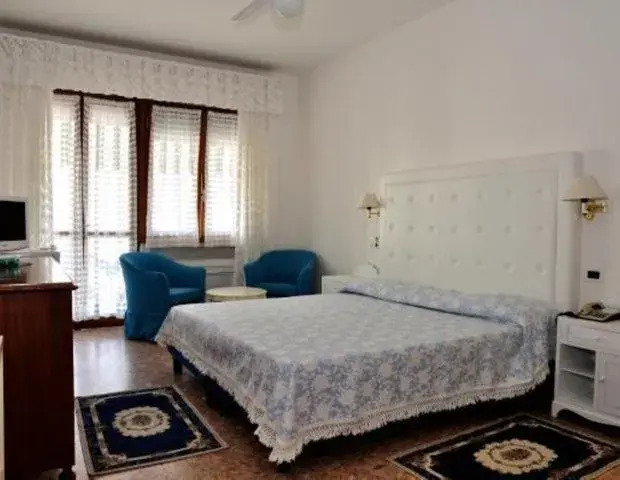 Hotel Tirreno