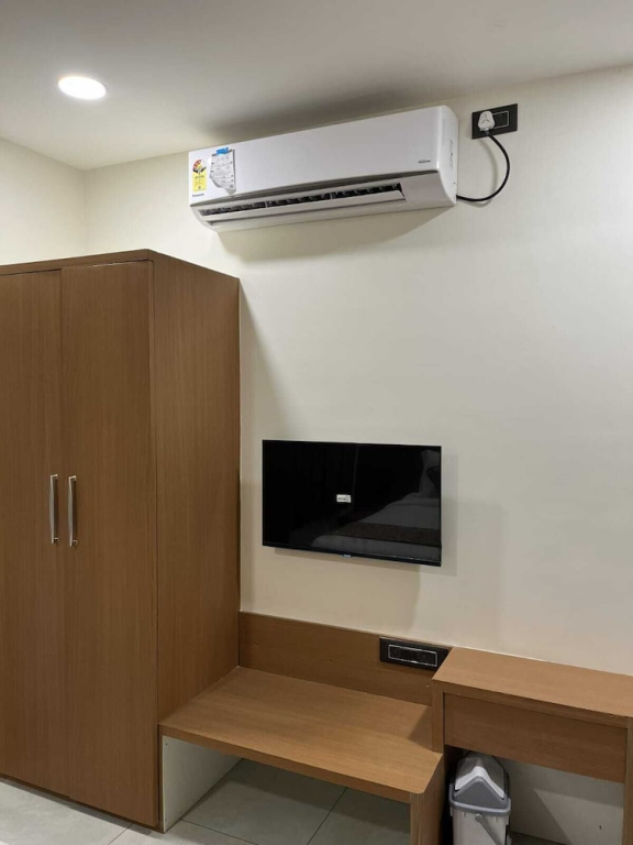 Urban Stays Service Apartment, Nagpur