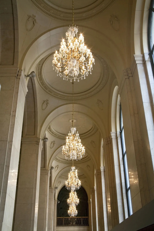 One King West Hotel and Residence