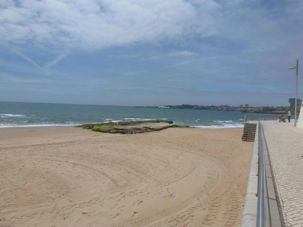 Cascais-Estoril BEACHFRONT Apartments
