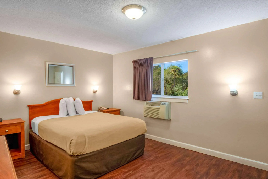 Tampa Bay Extended Stay - Airport