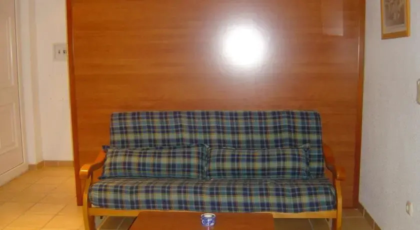 Apartamentos Cala Montero II