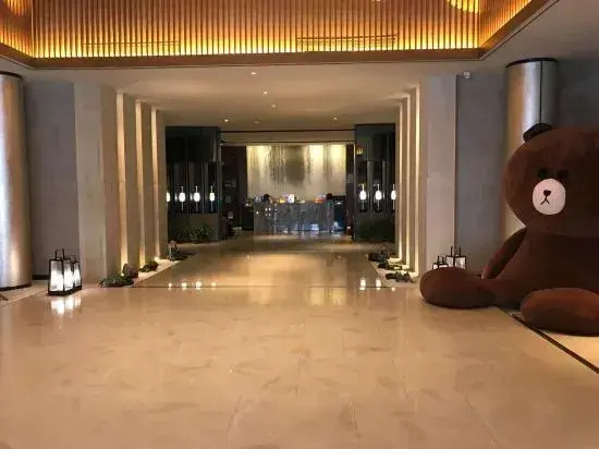 New Beacon Yunman Internation Hotel (Yingshan  Chaxiang Small Town)