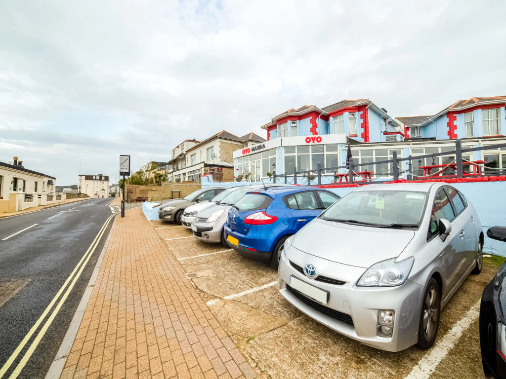 Marina Hotel - Isle of Wight