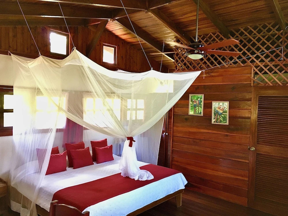 Hotel El Encanto