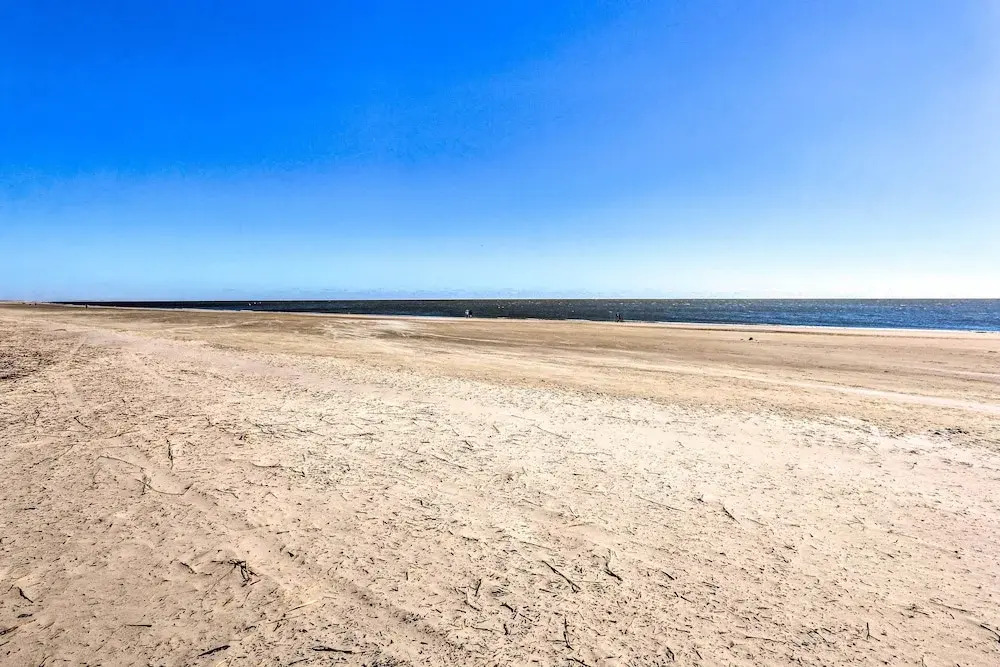 Fiddlers Cove 18B