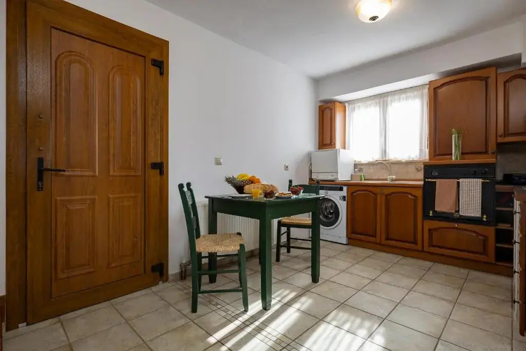 Villa Eleftheria private pool/garden/view/3bdrms/3.5bthrms