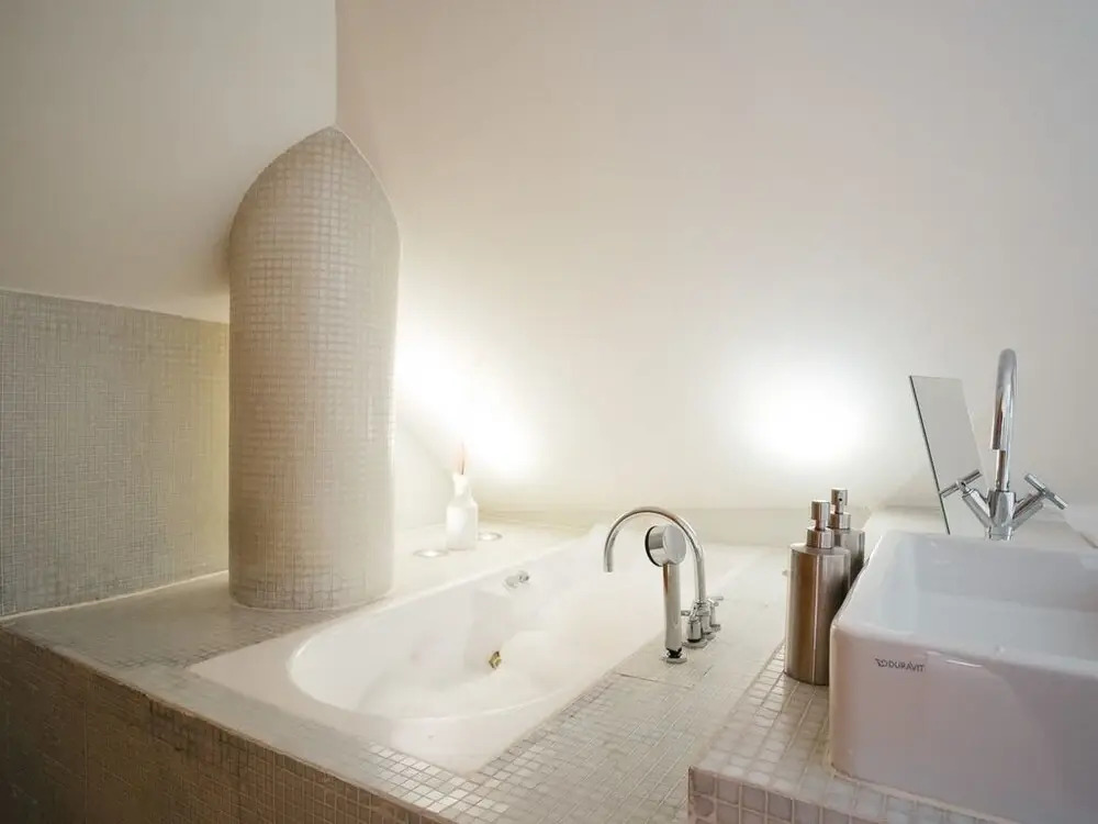 IAKAI Homes Lovely