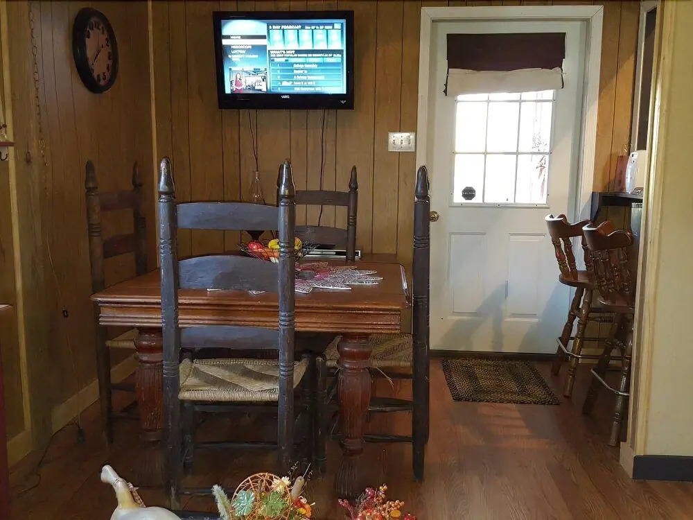 A_southern_river_retreat