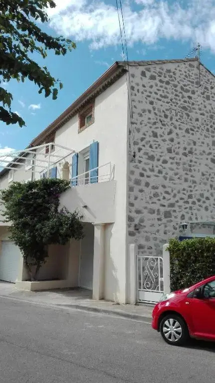 Studio en rez de jardin narbonne