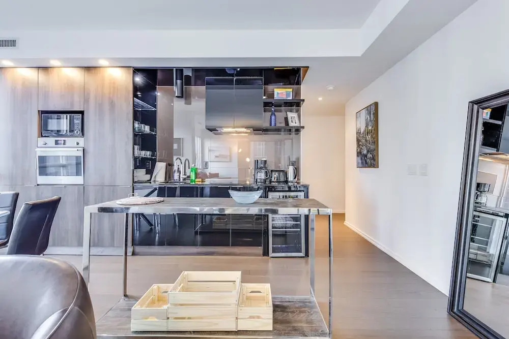 Beautifully Designed 2BR Suite Financial District