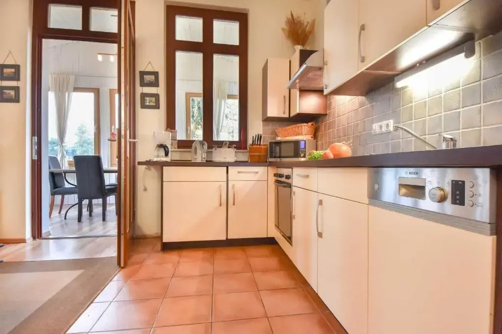 Villa Lamora 04